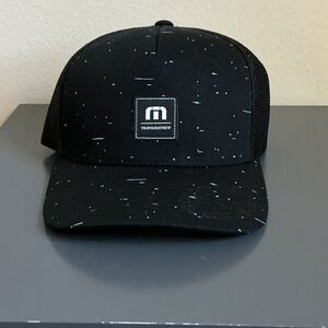 Travis Mathew Black and White Speckled Hat